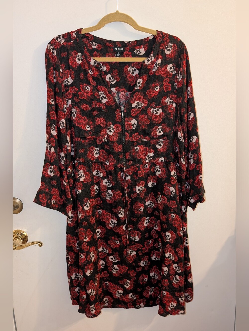 Torrid Size 14 16 Skull and Rose Print Dress